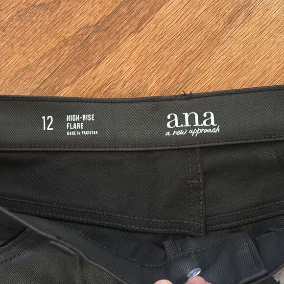 NWT a.n.a High Rise Flare - fitted hip & thigh flare leg size 12 - denim - Picture 4 of 11